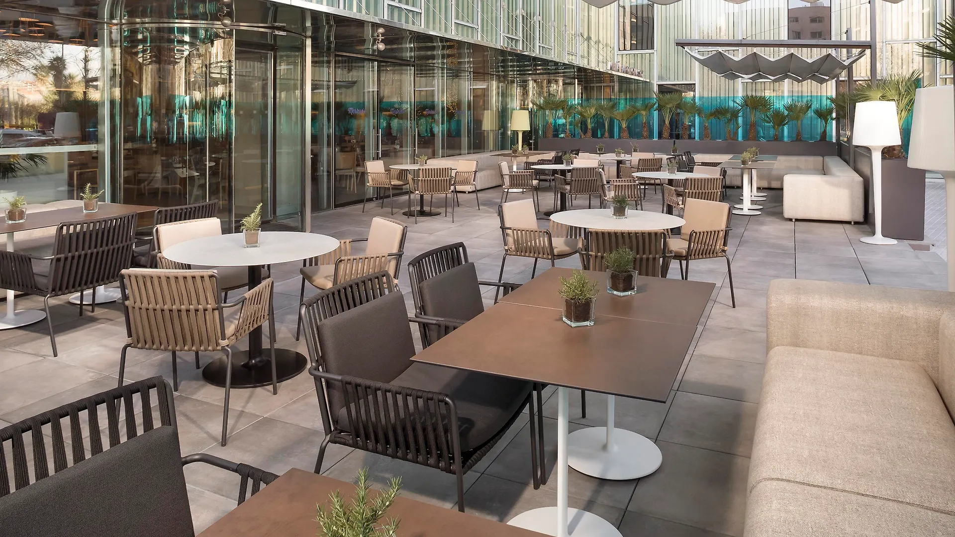 Melia Barcelona Sky 4* Sup Hotel