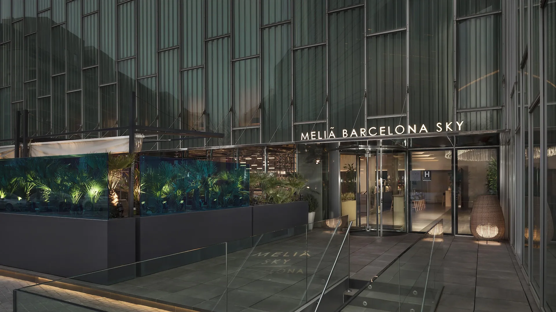 מלון Melia Barcelona Sky 4* Sup